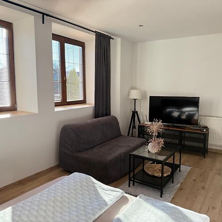 Apartment Dubnica Prejta Dubnica nad Vahom Luaran gambar
