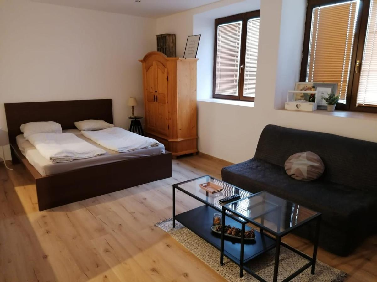 Apartment Dubnica Prejta Dubnica nad Vahom Luaran gambar
